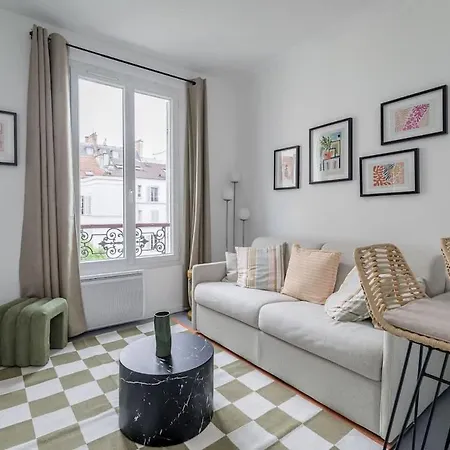 Orleans - Paris 4pax Apartment