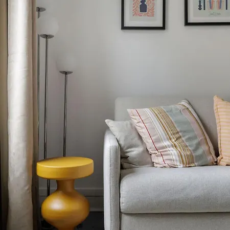 Orleans - Paris 4pax דירה *